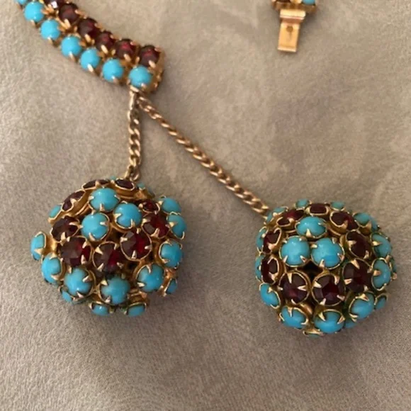 Vintage Signed Hattie Carnegie Bracelet